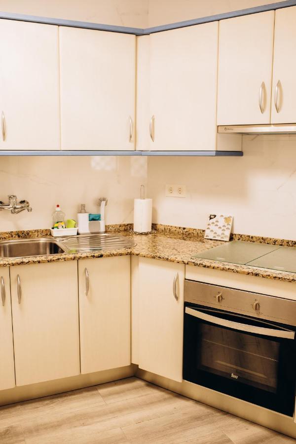 Apartamento Dolce Vita Салоу Екстериор снимка