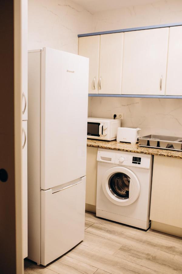 Apartamento Dolce Vita Салоу Екстериор снимка